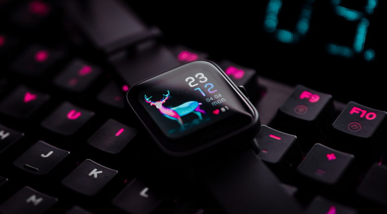 Apple watch  - Best fitness gadgets